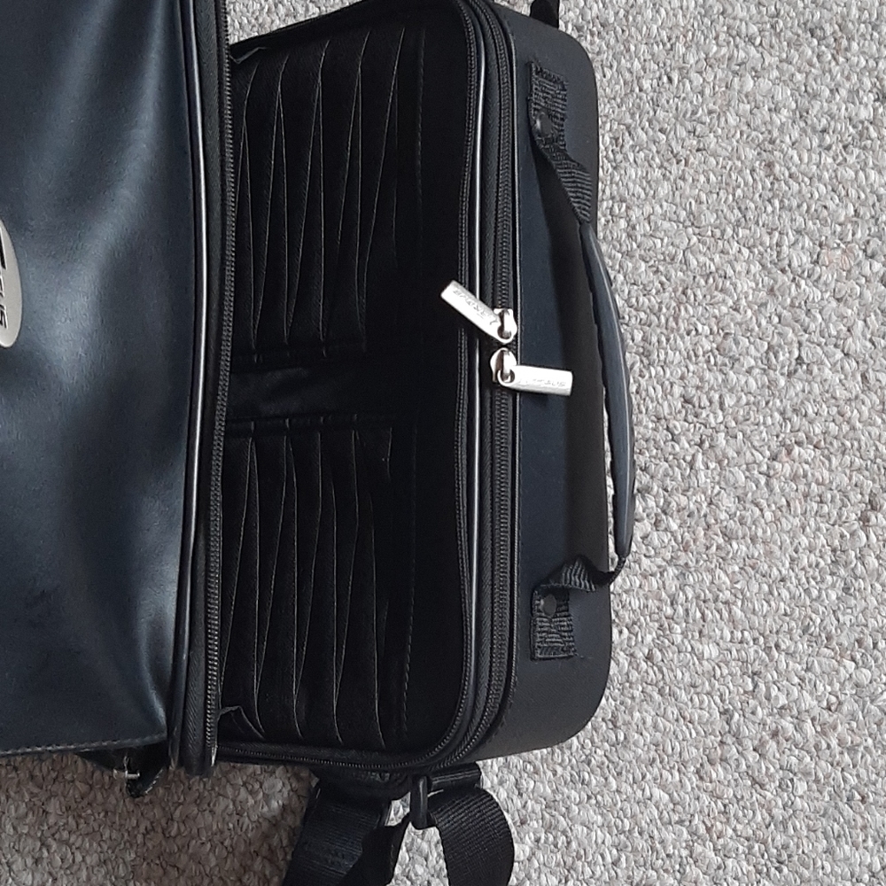 Targus Small Mini Briefcase - Picture 11 of 16